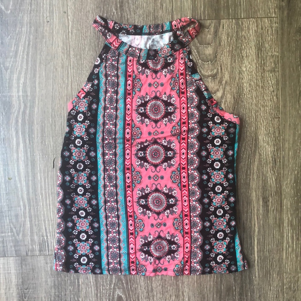 Boho pattern crop tank!